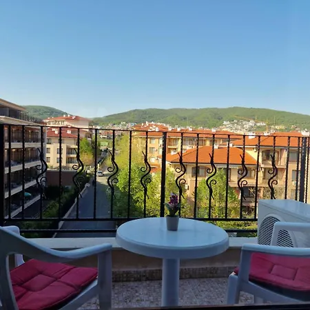 Premier 4 Apartahotel Sveti Vlas